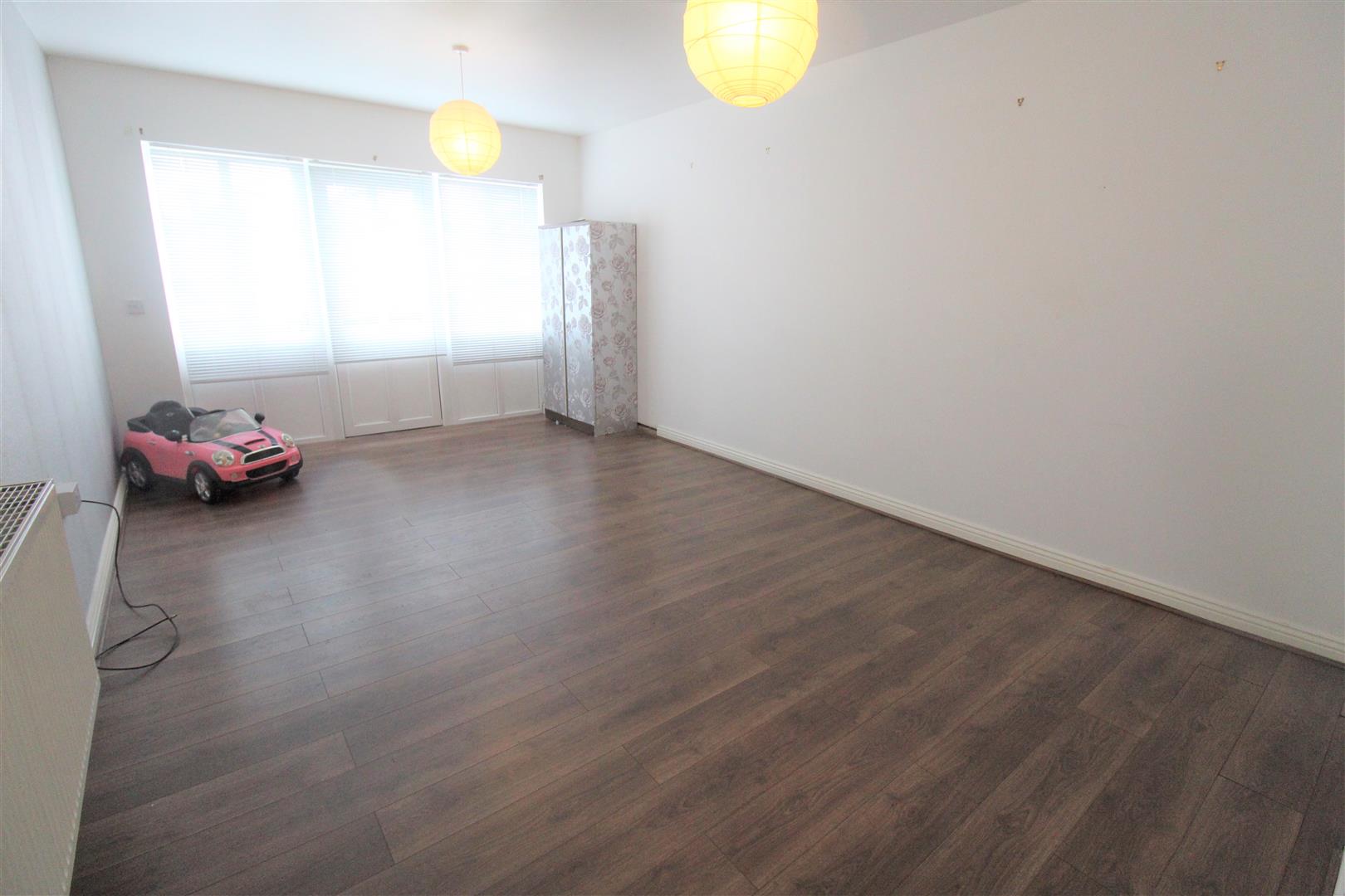 11 Edge View Road, Baddeley Green, Stoke-On-Trent